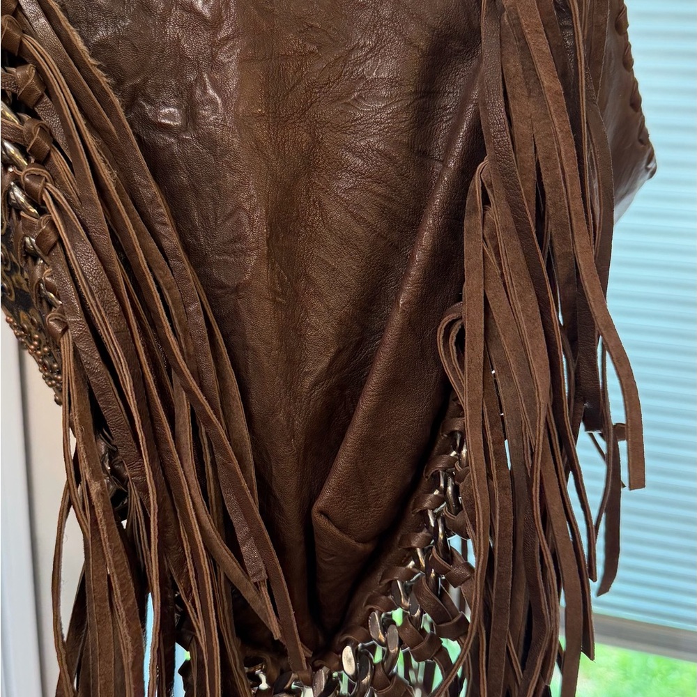 Kippy’s authentic - Fringe Embossed Fleur de lis  leather Shoulder Bag - Picture 7 of 9
